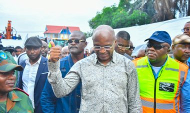 Kinshasa : le gouverneur Gentiny Ngobila lance la construction de deux digues et de trois avenues dans le quartier Ndanu à Kingabwa dans la commune de Limete