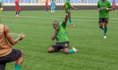 AS Vita vs Dauphins Noirs : une victoire toute en douceur pour les hommes d'Abdeslam Ouaddou