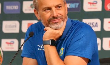 Sébastien Desabre prolonge son contrat à la tête des léopards 
