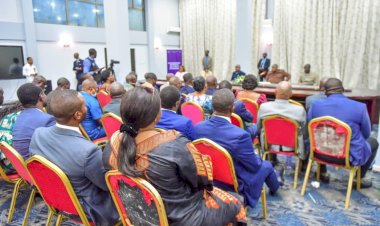 Kinshasa : les bourgmestres impliqués dans la gestion de l’insalubrité et de la sécurité par le gouverneur