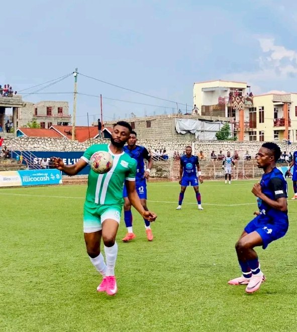 Football : Dauphin Noir et Etoile du Kivu battus à domicile par deux clubs kinois