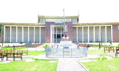 UNIKIN : Les étudiants appelés à présenter le résumé des mémoires en langue nationale