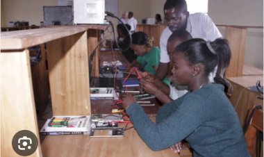 Formation  professionnelle en RDC : l'Ecole de Métiers de Kinshasa reçoit 5000 apprenants