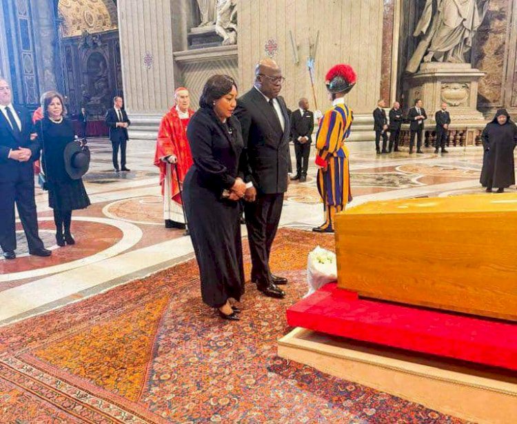 Vatican : Félix Tshisekedi a rendu ses derniers hommages au Pape François